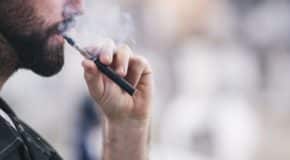 La e-cigarette, une alternative au tabac de plus en plus prisée